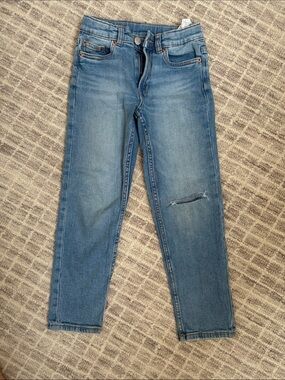 Zara Light Blue Denim Jeans with Contrast Stitching